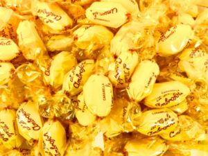 Caramella balsamica ripiena al miele confezione da 1Kg Ambrosoli