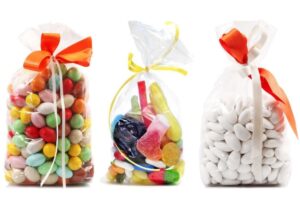 Eventi, cerimonie e feste a tema sacchetti porta caramelle e porta confetti in plastica alimentare trasparente per confettate e sweet table