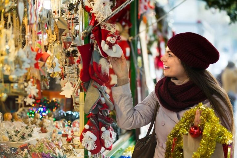 La Befana in Italia: le 4 città con le feste dell'Epifania più belle